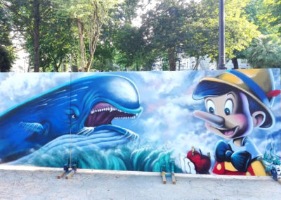 Mural infantil de Pinocho y una aventura en el mar