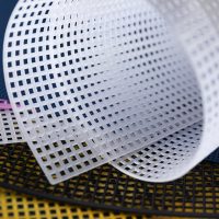 Lona microperforada